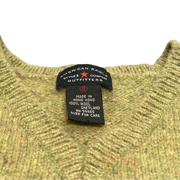 VINTAGE 90s AMERICAN EAGLE green wool snowflake sweater vest, size small. - Picture 3 of 3